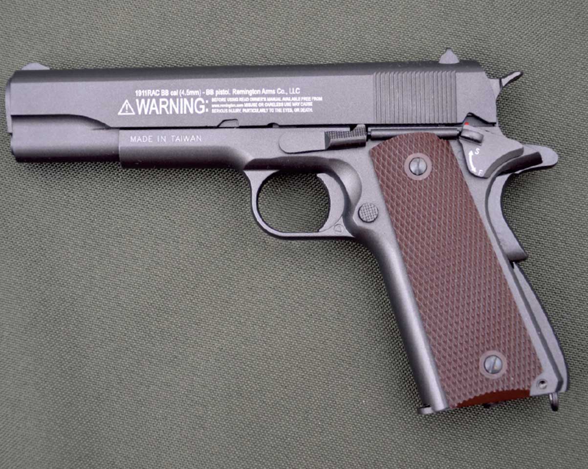 Remington 1911 pistol (SMK) – Mark Camoccio