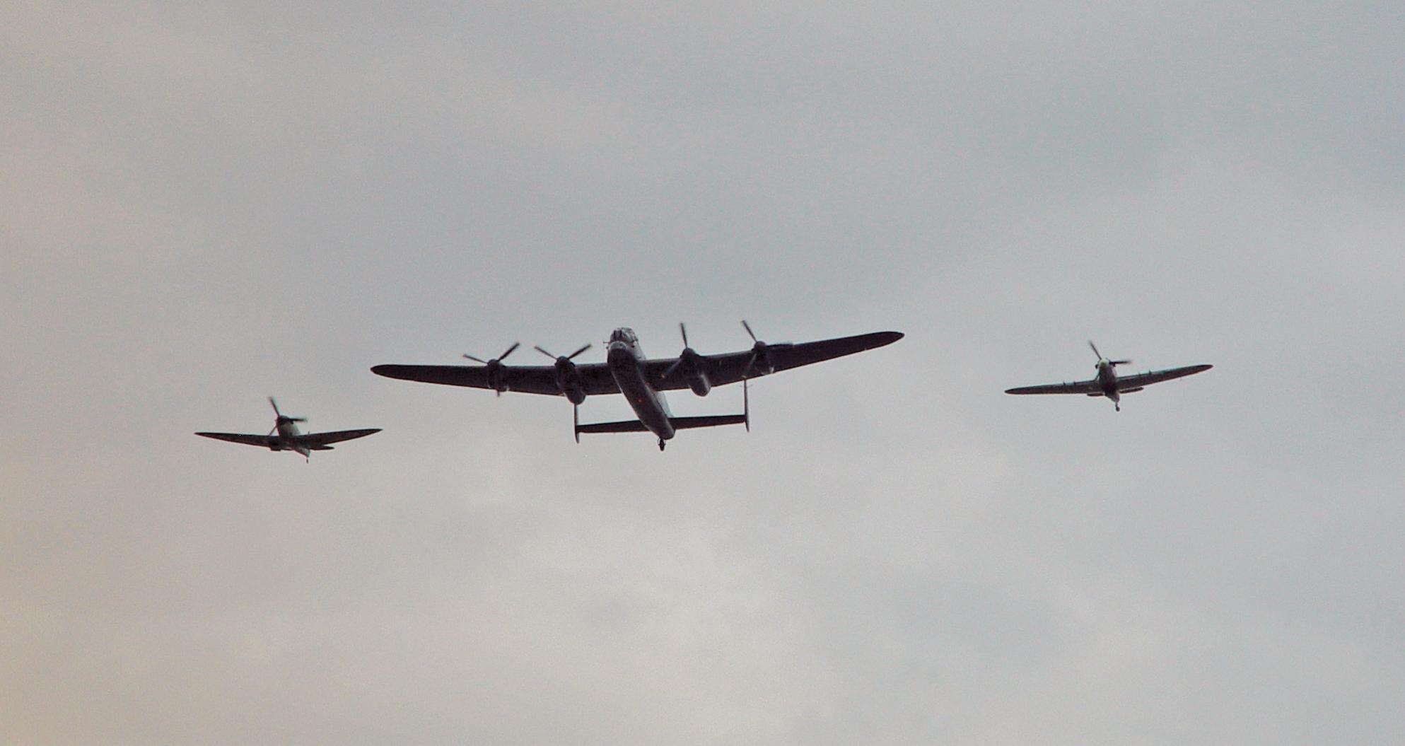 Re-enacting air forces